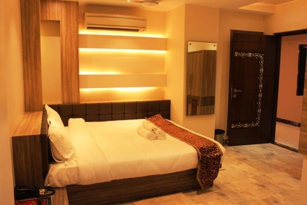 Hotel Saffron Varanasi Ngoại thất bức ảnh